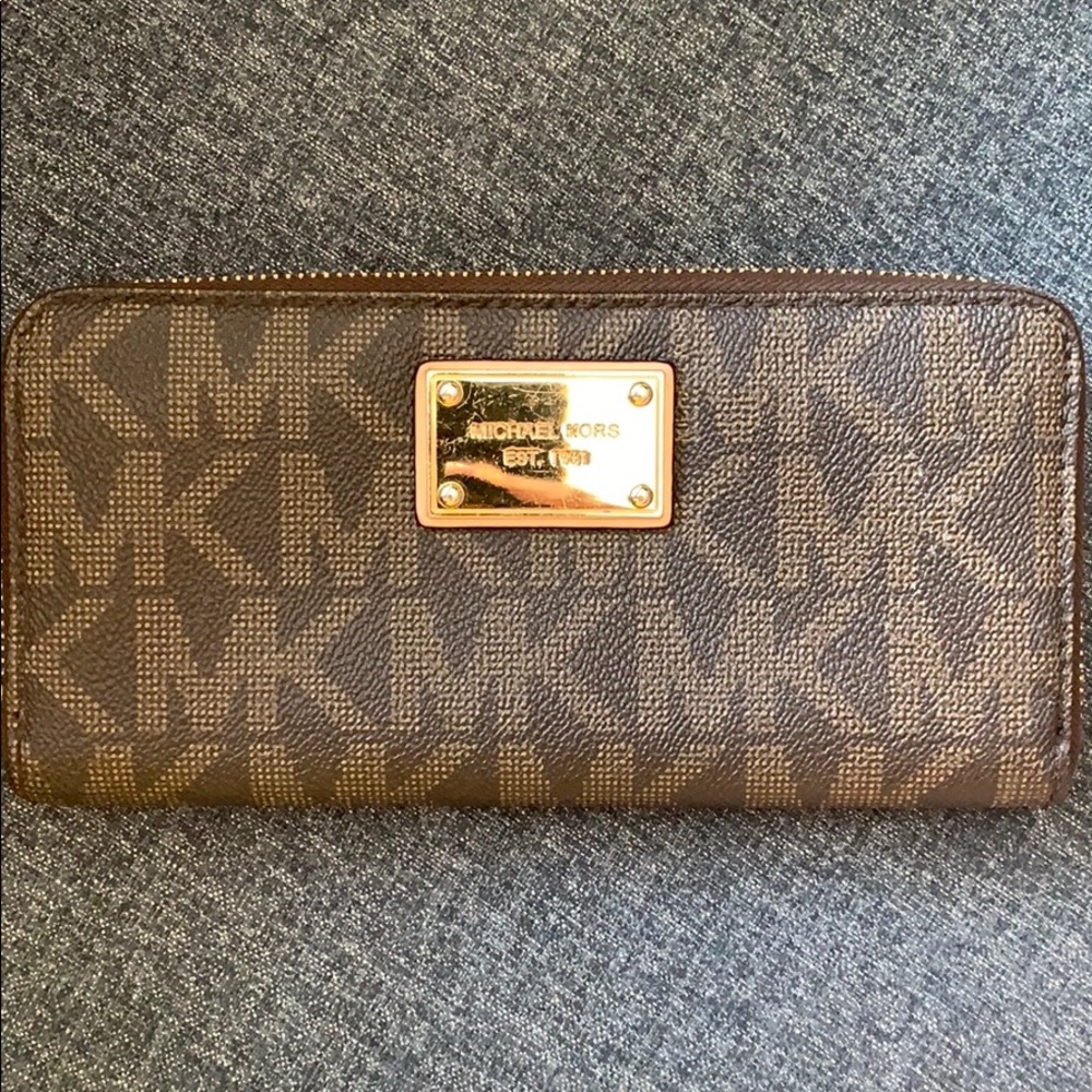 Authentic Michael Kors wallet